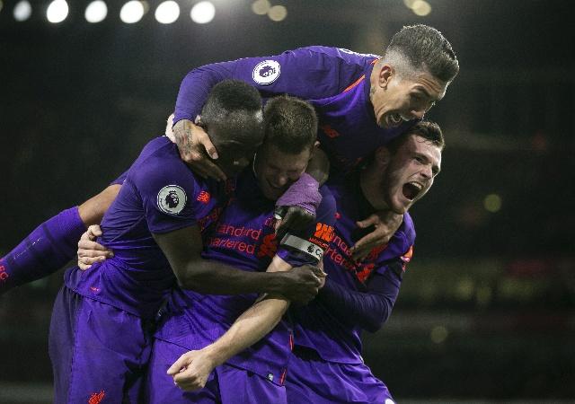 颜骏凌晒自己和范德萨的合影：这一切都是值得的❤