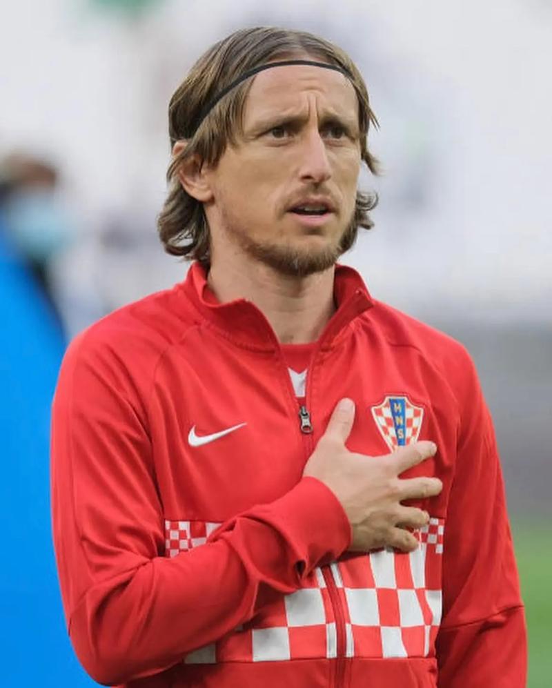 赫内斯：拜仁曾有盖德-穆勒等一众神锋，凯恩绝不逊色于他们