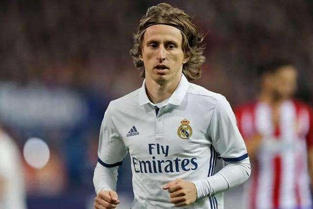 TA：纽卡正关注德甲市场，有意引进哈努斯和科贝尔